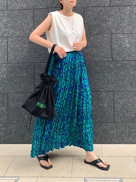 「CORNERS（コーナーズ）のアイテム（タンクトップ）」を使った、yuminyさん（レディース・162cm）の夏コーディネート