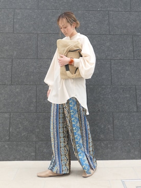 「CORNERS（コーナーズ）のCORNERS by KR　エスニックストライプワイドパンツ（その他パンツ）」を使った、yuminyさん（レディース・162cm）の春コーディネート