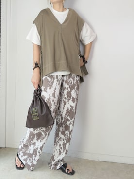 「CORNERS（コーナーズ）のアイテム（アクセサリー）」を使った、yuminyさん（レディース・162cm）の夏コーディネート