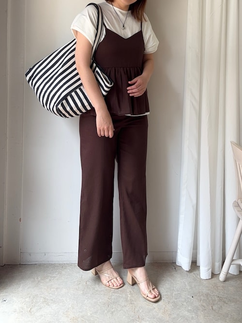 CORNERS by yuiのオールインワン・サロペットを使ったコーディネート