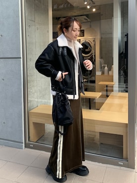 「CORNERS（コーナーズ）のアイテム（ジャケット/アウター）」を使った、yuminyさん（レディース・162cm）の冬コーディネート