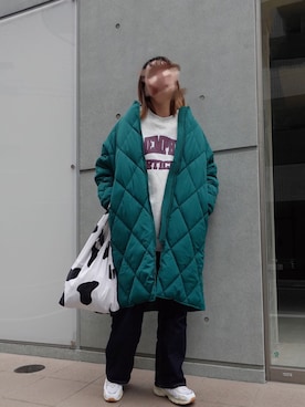 「CORNERS（コーナーズ）のアイテム（ダウンジャケット/コート）」を使った、yuminyさん（レディース・162cm）の冬コーディネート