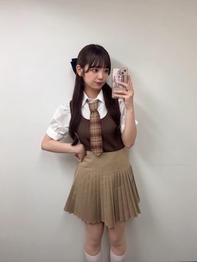 「アイテム（スカート、イエロー系）」を使った、さえさん（レディース・155cm）の夏コーディネート
