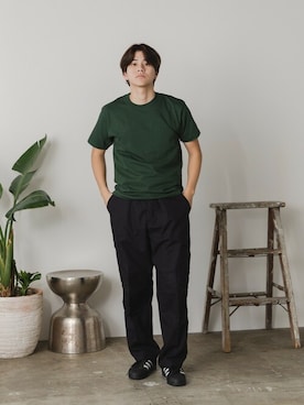 「CROSS & STITCH（クロスステッチ）のアイテム」を使った、Tomo大さん（メンズ・175cm）の夏コーディネート