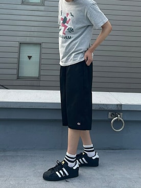 「Dickies（ディッキーズ）のアイテム」を使った、平石 智大さん（メンズ・175cm）の夏コーディネート