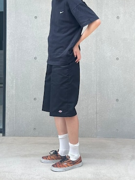 「アイテム（チノパンツ）」を使った、平石 智大さん（メンズ・175cm）の夏コーディネート