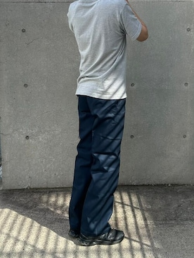 「アイテム（チノパンツ）」を使った、平石 智大さん（メンズ・175cm）の夏コーディネート