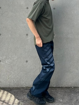「アイテム（チノパンツ）」を使った、平石 智大さん（メンズ・175cm）の夏コーディネート