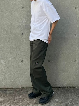 「アイテム（チノパンツ）」を使った、平石 智大さん（メンズ・175cm）の夏コーディネート