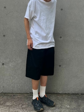 「アイテム（チノパンツ）」を使った、平石 智大さん（メンズ・175cm）の夏コーディネート