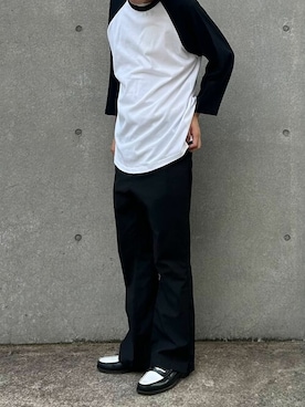 「ラグランTシャツ」｜Tomo大さん（メンズ・175cm）の秋コーディネート