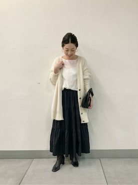 「BEARDSLEY（ビアズリー）のアイテム（スカート）」を使った、hira051さん（レディース・158cm）の秋コーディネート