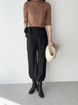 「メロートップス」｜「アイテム（ブーツ）」を使った、ayuさん（レディース・164cm）の冬コーディネート