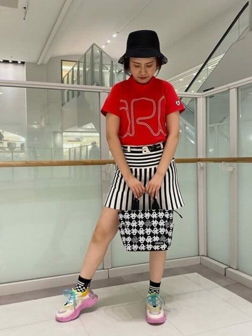 ARCHIVIO アルチビオ ストライプ柄 ニットスカート ARCHIVIO アルチビオ ウール混 ニットスカート ストライプ柄 グレー系