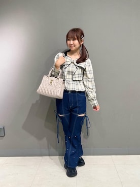 「MAJESTIC LEGON（マジェスティックレゴン）のアイテム」を使った、りっかさん（レディース・156cm）の秋コーディネート