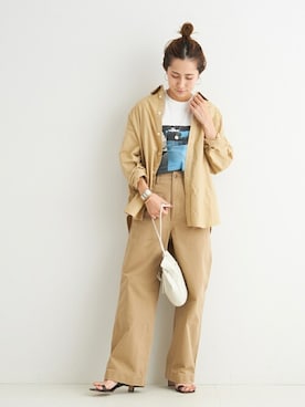 「新作」｜「アイテム（チノパンツ）」を使った、haruさん（レディース・161cm）の冬コーディネート