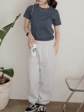 「CROSS & STITCH（クロスステッチ）のアイテム」を使った、萌笑さん（レディース・163cm）の夏コーディネート