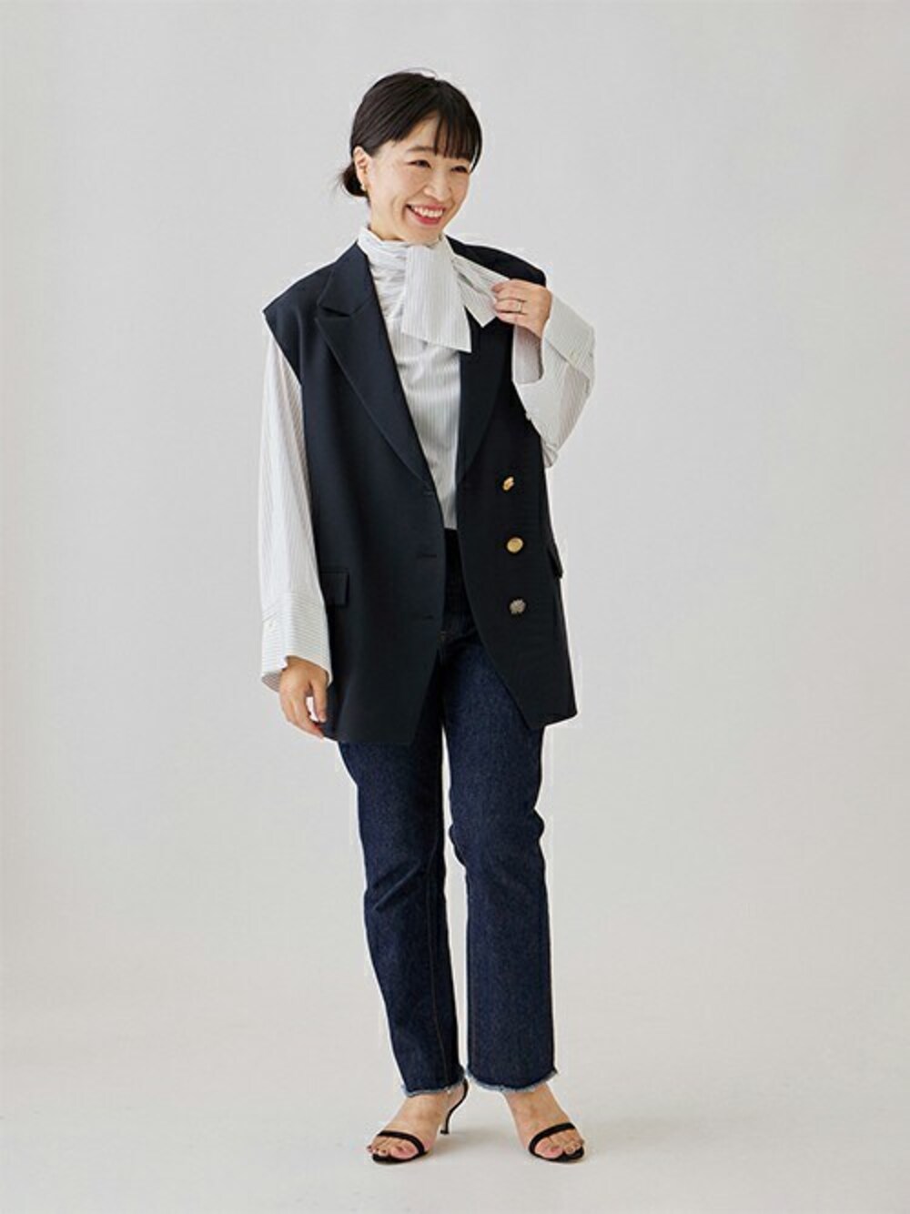 ウールトリコチンオーナメントボタンベスト journal standard L'essage（ジャーナルスタンダードレサージュ）の