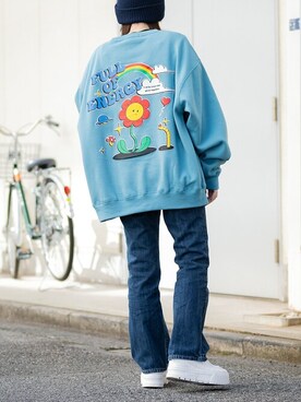 「ブルーコーデ」｜「アイテム（スウェット）」を使った、wwwearさん（レディース・155cm）の冬コーディネート