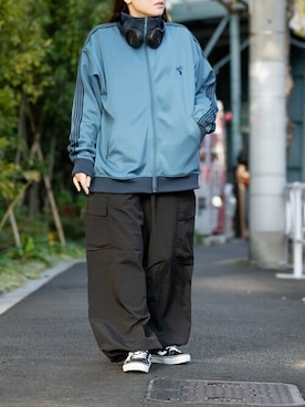 「カーゴパンツコーデ」｜「アイテム（ジャージ）」を使った、wwwearさん（レディース・155cm）の春コーディネート