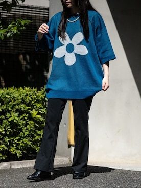 「フラワープリント」｜「アイテム（ニット/セーター）」を使った、wwwearさん（レディース・155cm）の春コーディネート