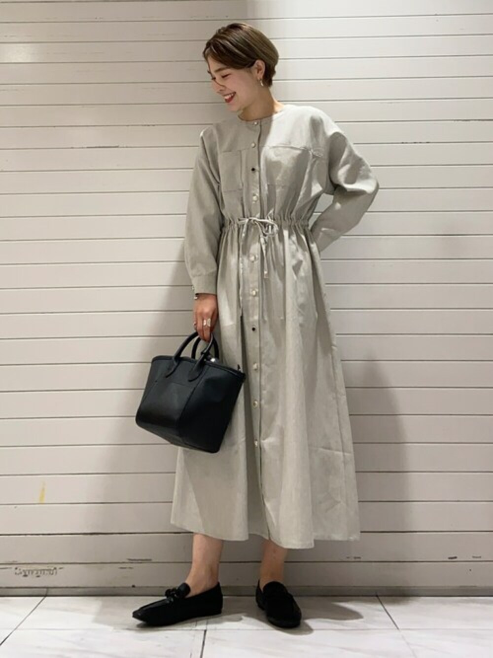 「Green Parks」｜「ELENCARE DUEの・ELENCARE DUE イロイロボタンワンピース（ワンピース、ベージュ系）」を使った、SAKAWAさん（レディース・161cm）の冬コーディネートの1枚目の写真