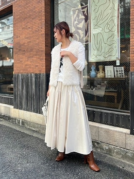 「Desert　Rose（デザートローズ）のアイテム」を使った、Staff_Sさん（レディース・165cm）の秋コーディネート