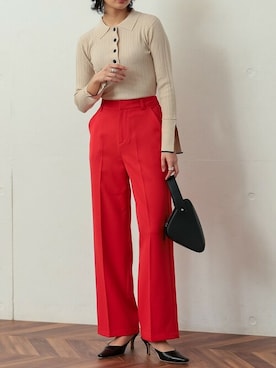 「レッド」｜「アイテム（スラックス）」を使った、reedit_officialさん（レディース・162cm）の冬コーディネート