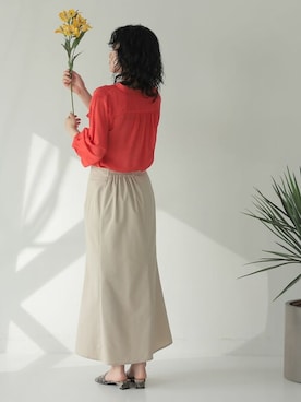 「リエディ」｜「アイテム（アクセサリー）」を使った、reedit_officialさん（レディース・162cm）の春コーディネート