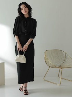 「ナロースカート」｜「アイテム（サンダル）」を使った、reedit_officialさん（レディース・162cm）の春コーディネート