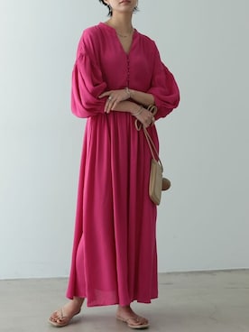 「カラー×コーデ」｜「アイテム（ワンピース）」を使った、reedit_officialさん（レディース・162cm）の春コーディネート