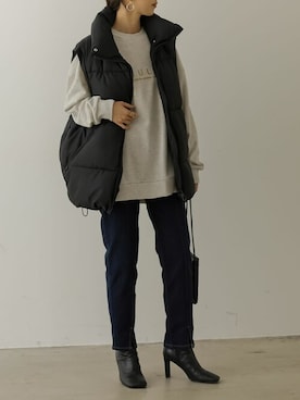 「リエディ」｜「アイテム（スウェット）」を使った、reedit_officialさん（レディース・162cm）の秋コーディネート