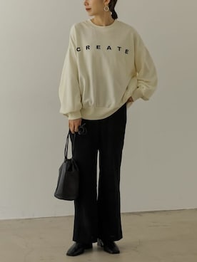 「リエディ」｜「アイテム（スウェット）」を使った、reedit_officialさん（レディース・162cm）の秋コーディネート
