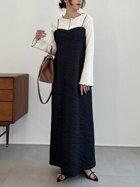 「リエディ」｜「アイテム（ジャンパースカート）」を使った、reedit_officialさん（レディース・158cm）の冬コーディネート