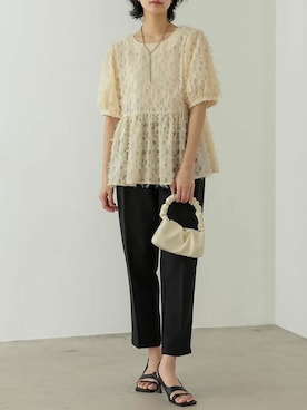 reedit_officialさん（レディース・166cm）の春コーディネート