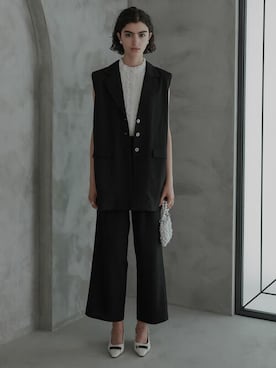 「アイテム（バッグ、ホワイト系）」を使った、reedit_officialさん（レディース・174cm）の夏コーディネート