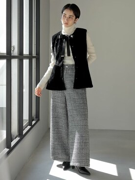 「リエディ」｜「アイテム（ダウンベスト）」を使った、reedit_officialさん（レディース・160cm）の秋コーディネート