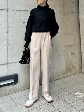 「リエディ(Re:EDIT)」｜「アイテム（スラックス）」を使った、reedit_officialさん（レディース・163cm）の秋コーディネート