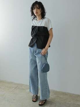 「Re:EDIT（リエディ）のアイテム（デニムパンツ）」を使った、reedit_officialさん（レディース・167cm）の冬コーディネート