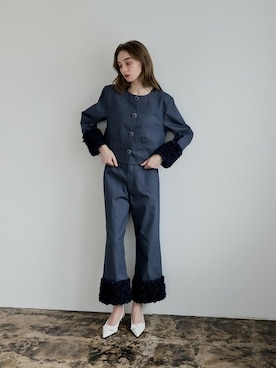 「リエディ」｜「アイテム（ノーカラージャケット）」を使った、reedit_officialさん（レディース・173cm）の冬コーディネート