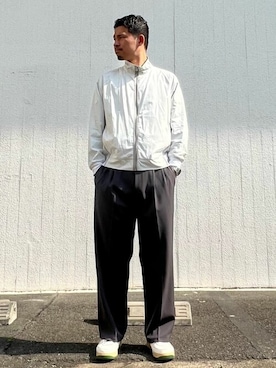 「アイテム（マウンテンパーカー）」を使った、A+TOKYO MENSさん（メンズ・182cm）の春コーディネート