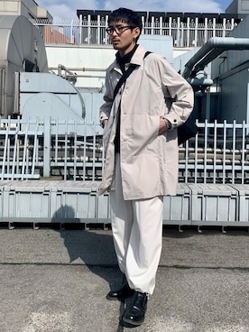 「アイテム（ステンカラーコート）」を使った、A+TOKYO MENSさん（メンズ・182cm）の春コーディネート