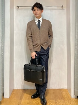 「EDWIN」｜「アイテム（スラックス）」を使った、0493psfaさん（メンズ・165cm）の秋コーディネート