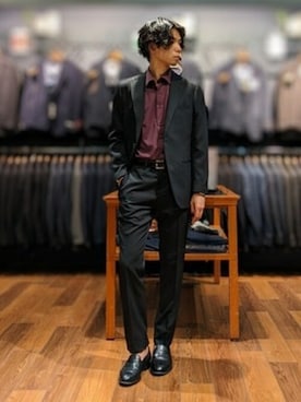 「アイテム（ビジネスシャツ）」を使った、0493psfaさん（メンズ・176cm）の秋コーディネート