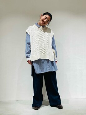 「ONIGIRI（オニギリ）のアイテム」を使った、COMME CA ISM STAFFさん（レディース・151cm）の冬コーディネート