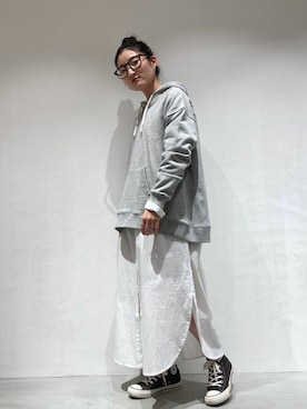 「COMME CA ISM（コムサイズム）のアイテム（シャツワンピース）」を使った、COMME CA ISM STAFFさん（レディース・151cm）の春コーディネート