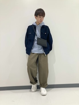 「COMME CA ISM（コムサイズム）のアイテム（ジャケット/アウター）」を使った、COMME CA ISM STAFFさん（メンズ・160cm）の春コーディネート