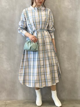「COMME CA ISM（コムサイズム）のアイテム（シャツワンピース）」を使った、COMME CA ISM STAFFさん（レディース・160cm）の春コーディネート