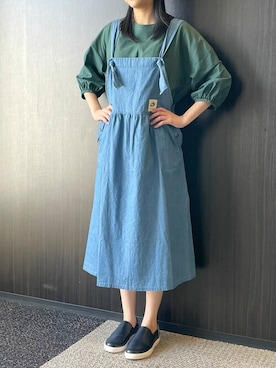 「ONIGIRI（オニギリ）のアイテム（スニーカー）」を使った、COMME CA ISM STAFFさん（レディース・163cm）の春コーディネート