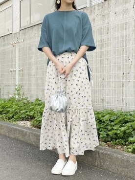 「ONIGIRI（オニギリ）のアイテム（スニーカー）」を使った、COMME CA ISM STAFFさん（レディース・163cm）の春コーディネート